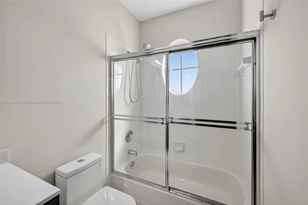 346 NW 118th Avenue Coral Springs FL 33071