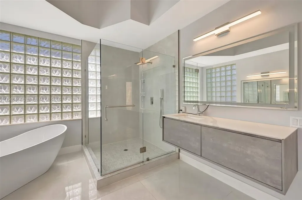 346 NW 118th Avenue Coral Springs FL 33071