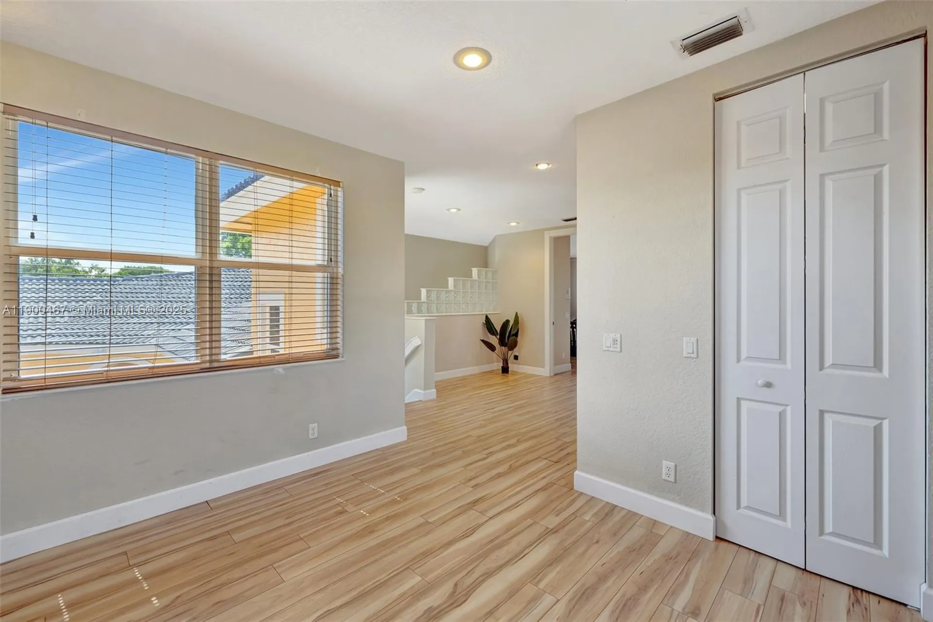 346 NW 118th Avenue Coral Springs FL 33071