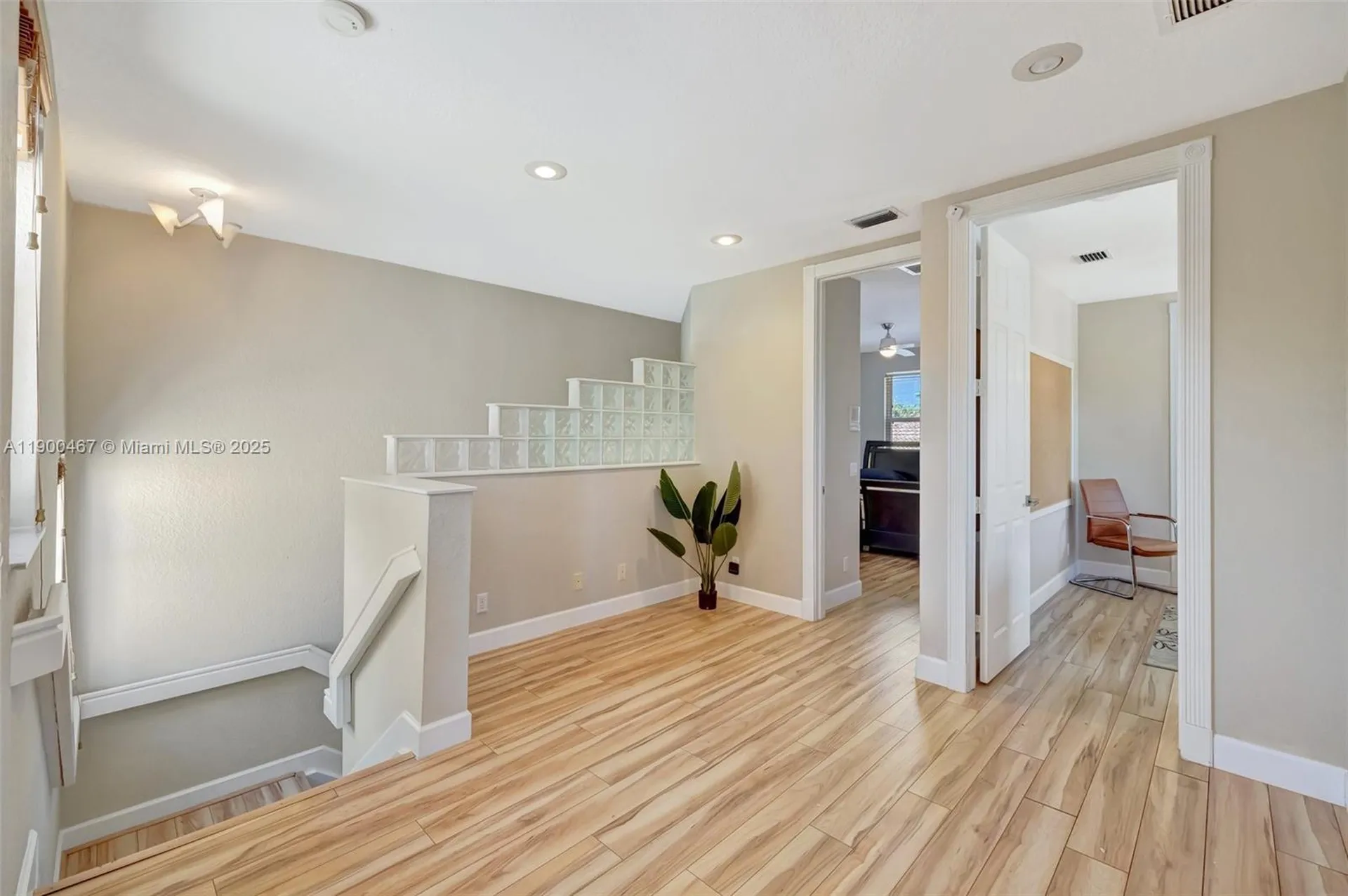 346 NW 118th Avenue Coral Springs FL 33071