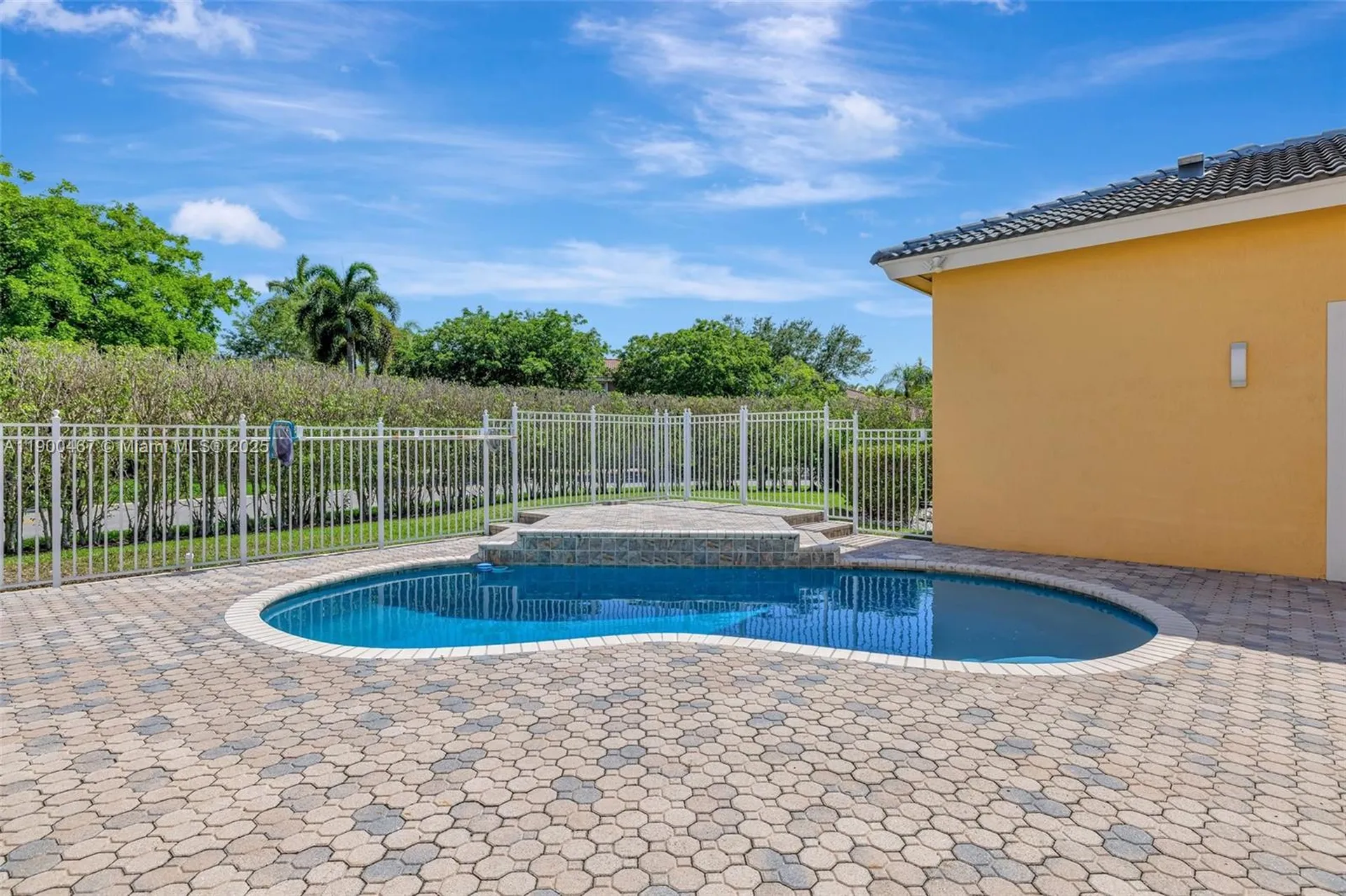 346 NW 118th Avenue Coral Springs FL 33071