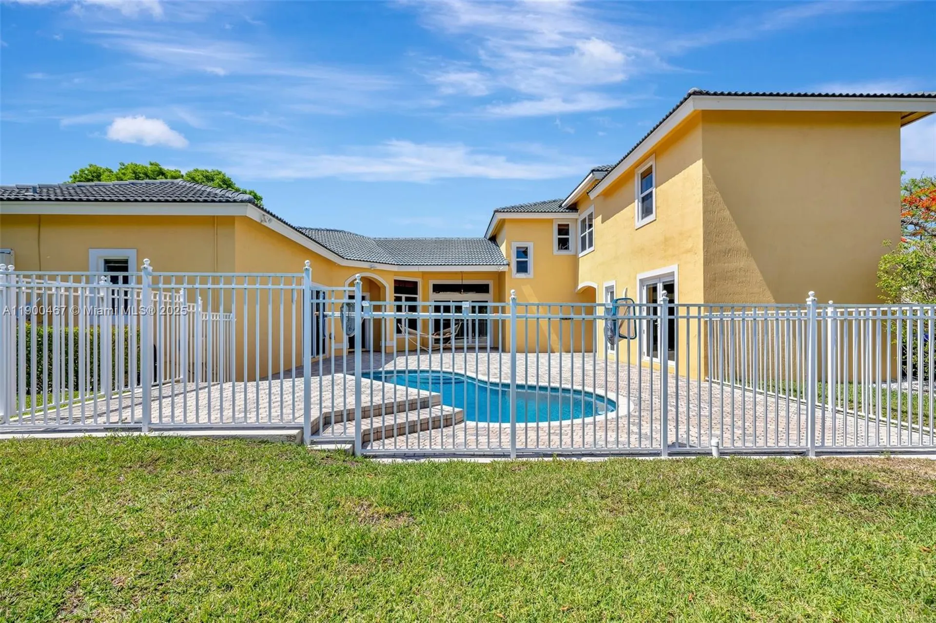 346 NW 118th Avenue Coral Springs FL 33071