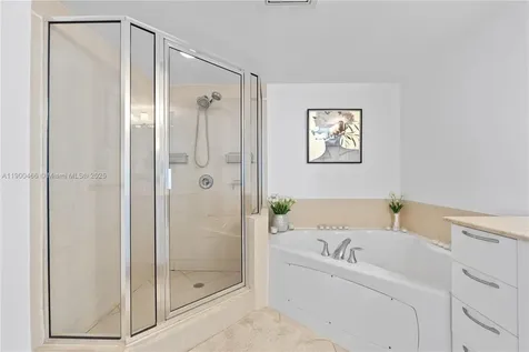 16699 Collins Avenue Sunny Isles Beach FL 33160