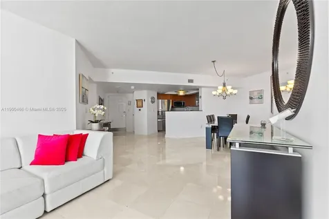 16699 Collins Avenue Sunny Isles Beach FL 33160