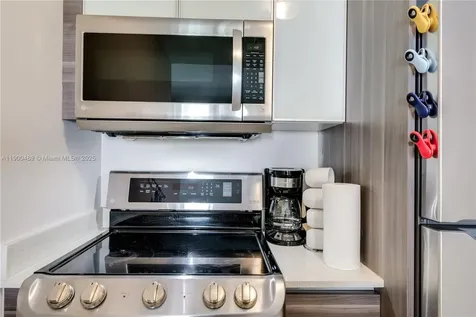 481 NE 29th Street Miami FL 33137