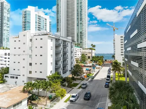 481 NE 29th Street Miami FL 33137