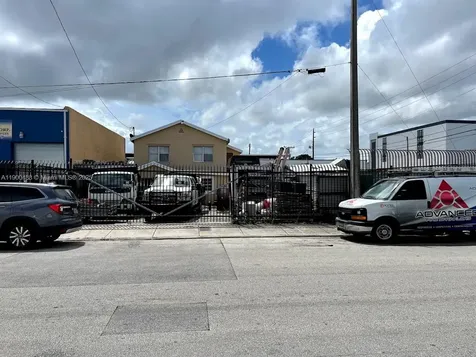 2484 NW 21st Terrace Miami FL 33142