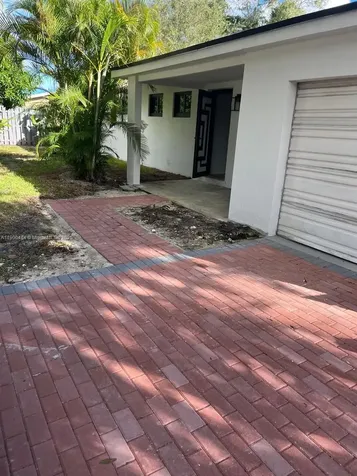 454 Dover Road Jupiter FL 33469