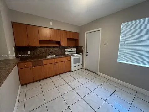 241 NW 32nd Street Miami FL 33127
