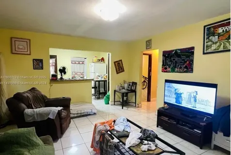 241 NW 32nd Street Miami FL 33127