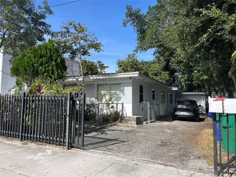 241 NW 32nd Street Miami FL 33127