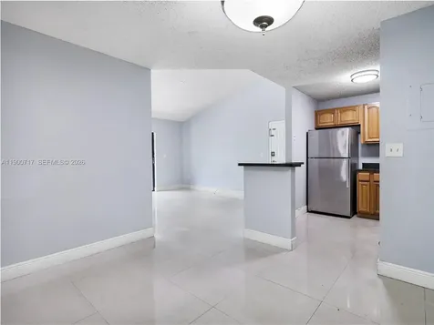 15520 SW 80th Street Miami FL 33193