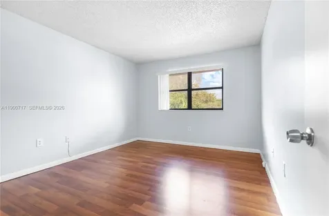 15520 SW 80th Street Miami FL 33193
