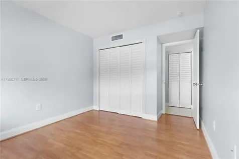 15520 SW 80th Street Miami FL 33193