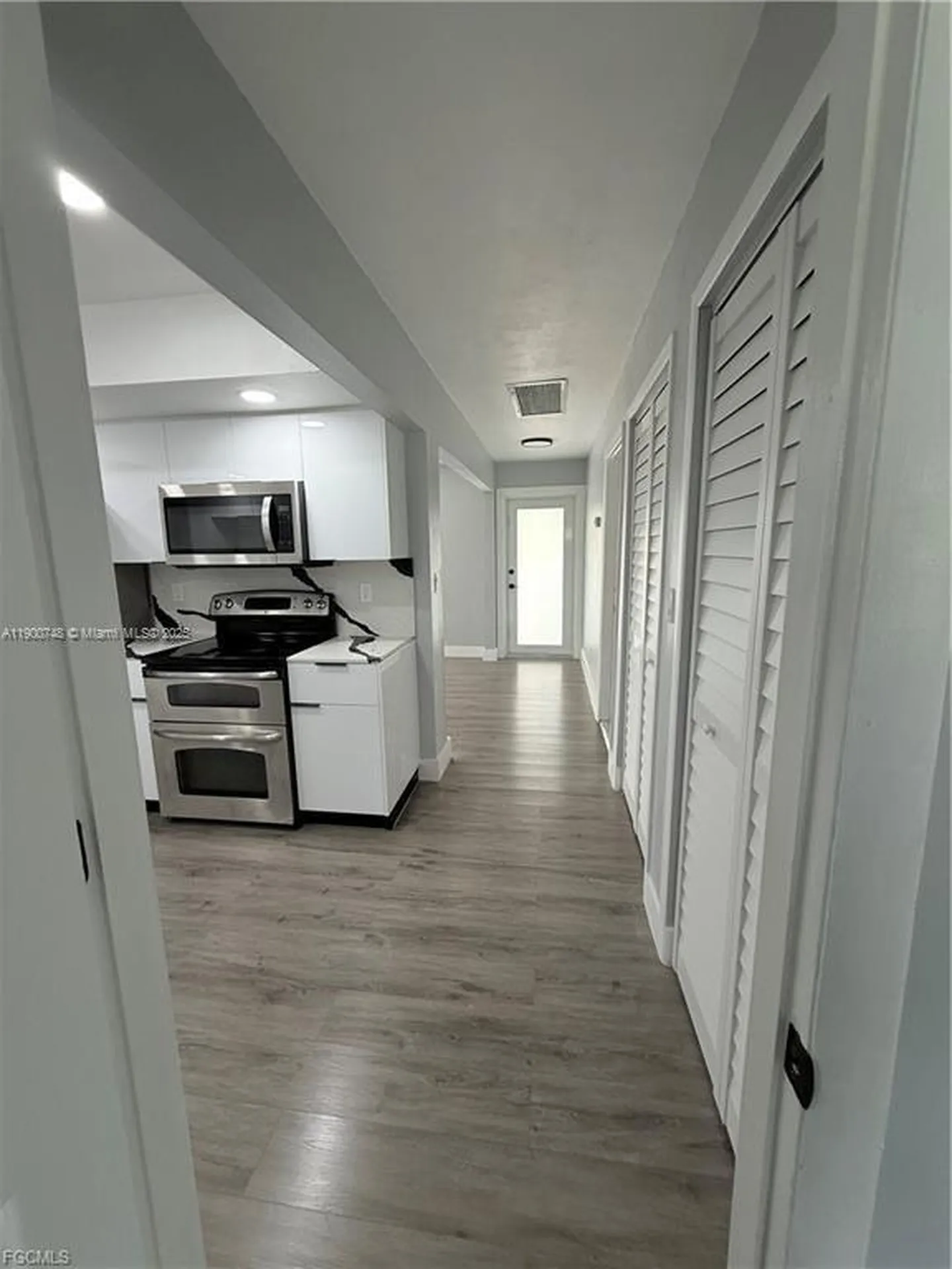304 N Avenue Other City - In The State Of Florida FL 33936