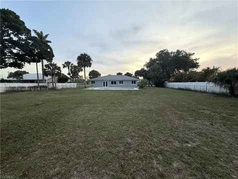 304 N Avenue Other City - In The State Of Florida FL 33936