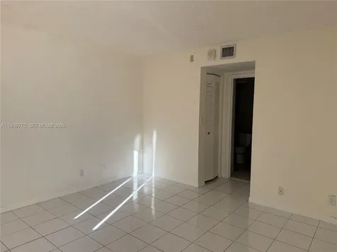 16570 NE 26th Avenue North Miami Beach FL 33160