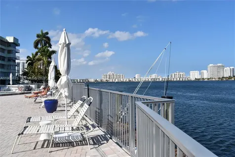 16570 NE 26th Avenue North Miami Beach FL 33160