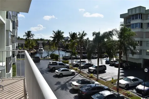 16570 NE 26th Avenue North Miami Beach FL 33160