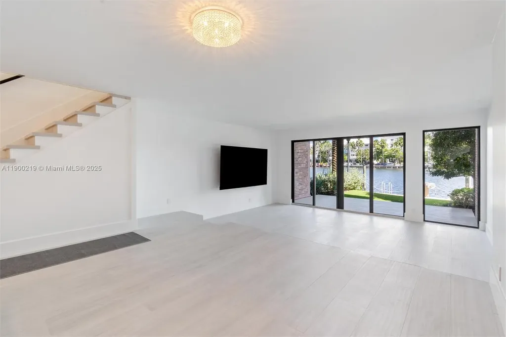 1800 S Ocean Drive Fort Lauderdale FL 33316