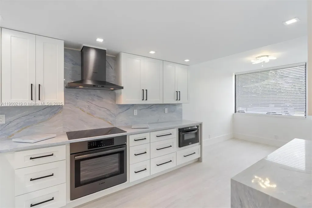 1800 S Ocean Drive Fort Lauderdale FL 33316