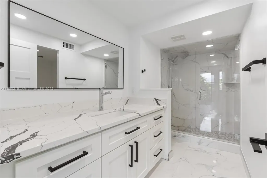 1800 S Ocean Drive Fort Lauderdale FL 33316