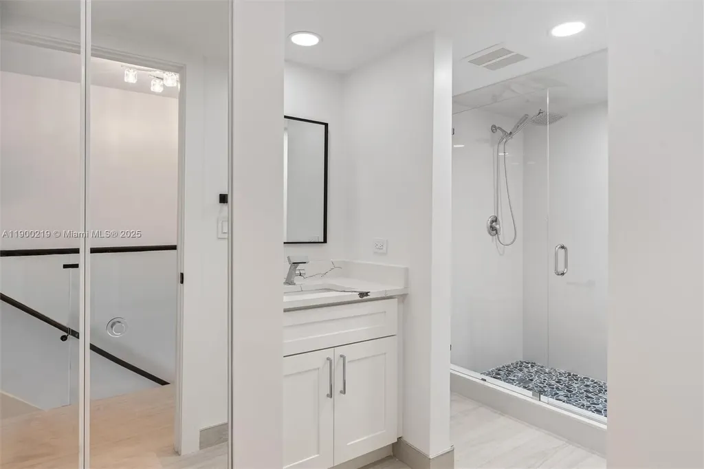 1800 S Ocean Drive Fort Lauderdale FL 33316