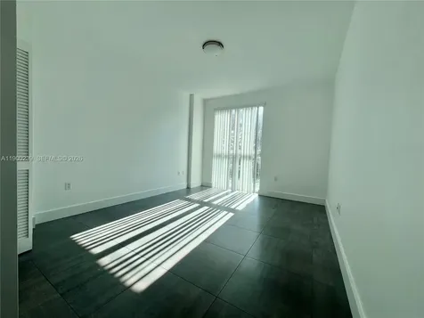 7275 SW 90th Way Miami FL 33156