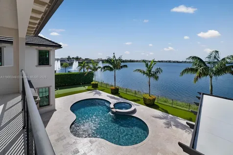 8445 E Watercrest Circle E Parkland FL 33076