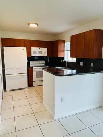 1261 SE 31st Court Homestead FL 33035