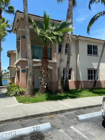 1261 SE 31st Court Homestead FL 33035