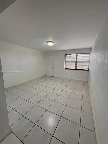 11005 SW 1st Street Sweetwater FL 33174