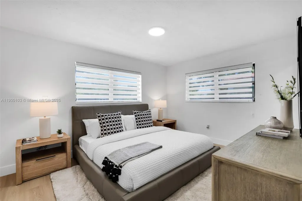 515 NW 30th Terrace Fort Lauderdale FL 33311