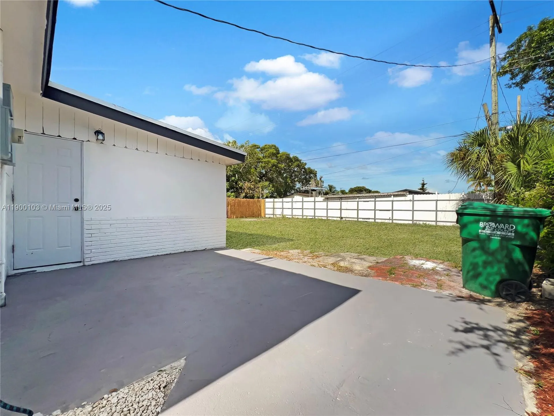 515 NW 30th Terrace Fort Lauderdale FL 33311