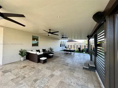 11 NW 122nd Avenue Miami FL 33182