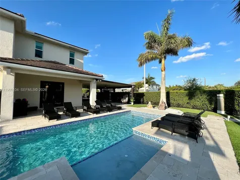 11 NW 122nd Avenue Miami FL 33182