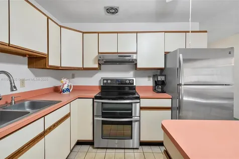 12108 Colony Avenue Palm Beach Gardens FL 33410