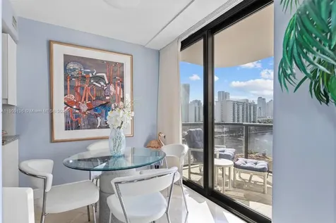 19667 Turnberry Way Aventura FL 33180