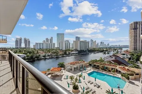 19667 Turnberry Way Aventura FL 33180