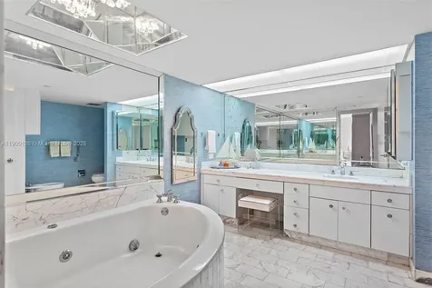 19667 Turnberry Way Aventura FL 33180