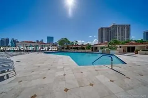 19667 Turnberry Way Aventura FL 33180