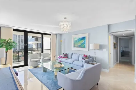 19667 Turnberry Way Aventura FL 33180