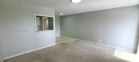 92 Berkshire D West Palm Beach FL 33417