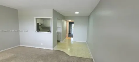 92 Berkshire D West Palm Beach FL 33417