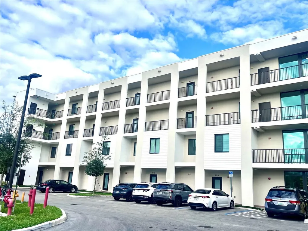 8001 NW 41 Street Doral FL 33166