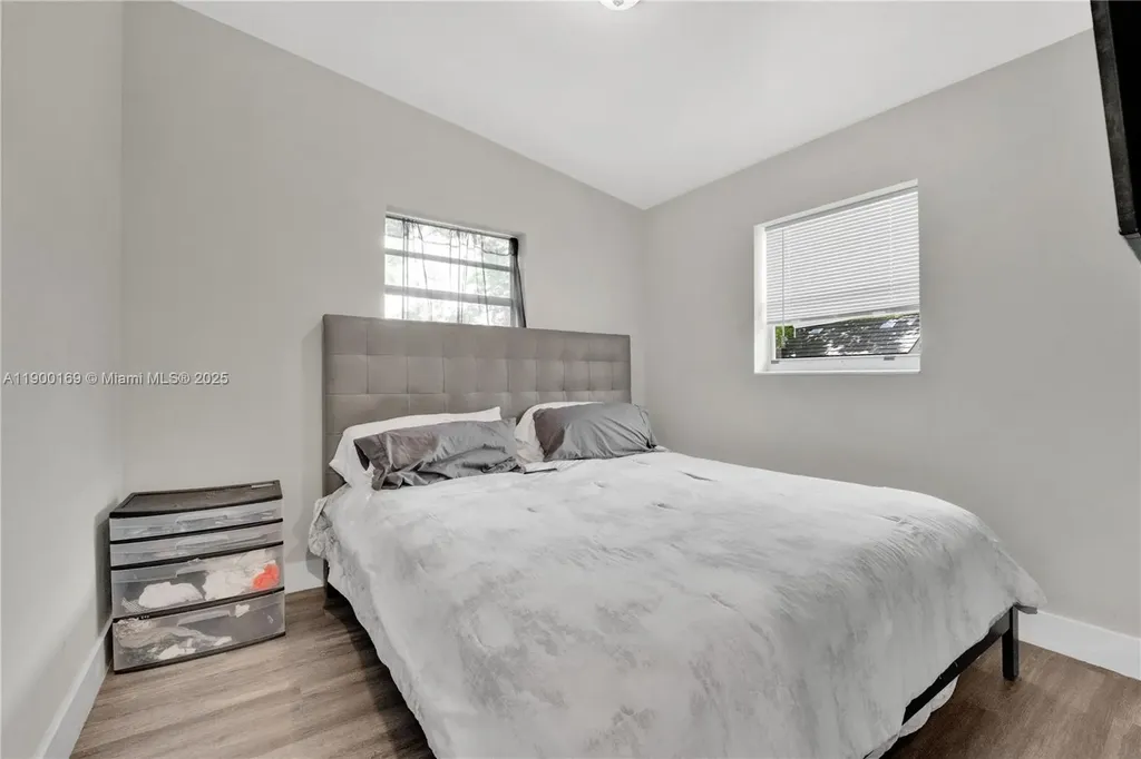 1841 NW 26th Avenue Fort Lauderdale FL 33311