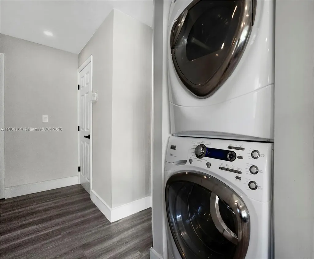 1841 NW 26th Avenue Fort Lauderdale FL 33311