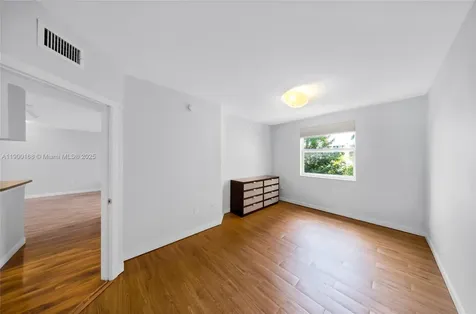 17125 N Bay Road Sunny Isles Beach FL 33160