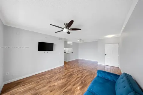 17125 N Bay Road Sunny Isles Beach FL 33160