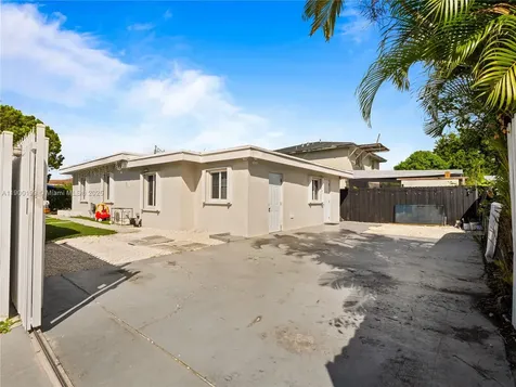 8401 NW 24th Place Miami FL 33147